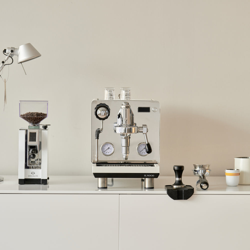 Máquina de Espresso Compacta e Inteligente El Rocio Manus S